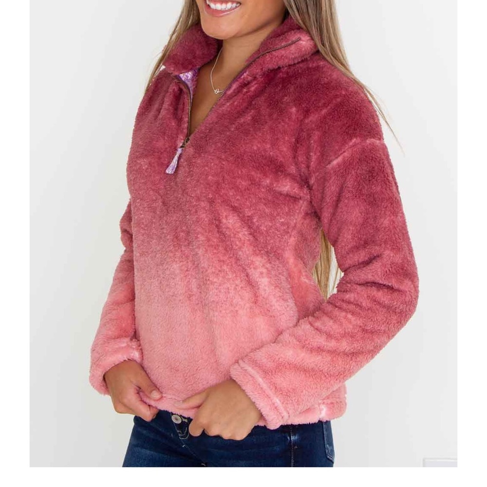 Brand New with tags Simply Southern Ombré pullover in the color maroon size S. - Picture 2 of 4